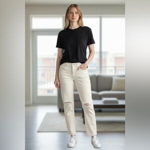 Express Women's Off-White Distressed Straight Leg Pants